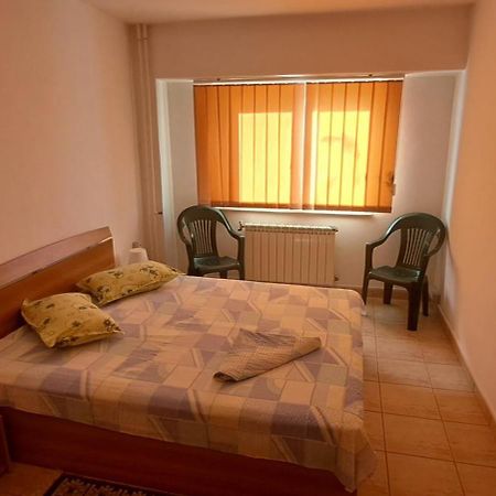 מנגליה Apartament 3 Camere Etaj 6 Strada Rozelor מראה חיצוני תמונה